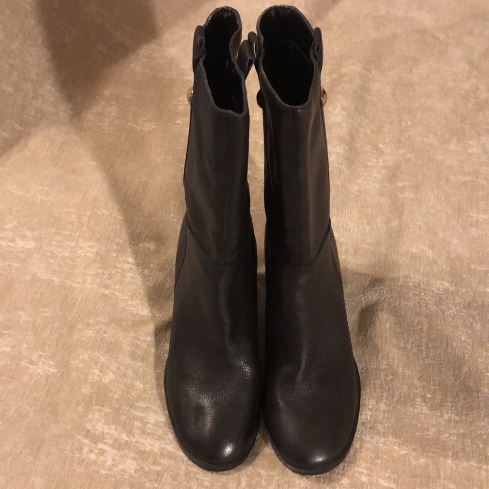 Nine West Pull On Calf Booties. New Without Tags - Picture 2 of 8